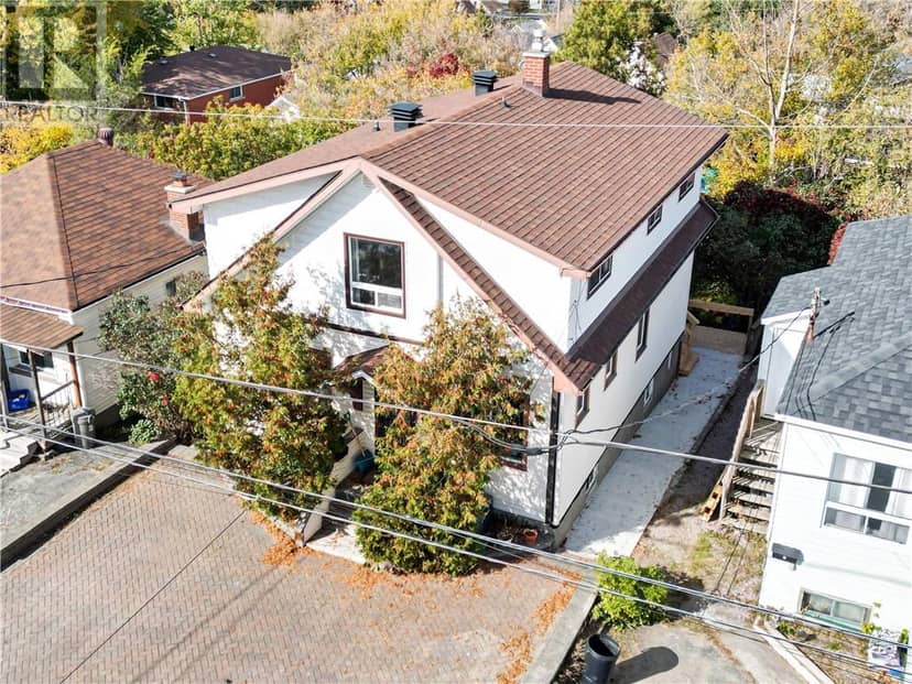 426 Elm Street — photo 2 of 40
