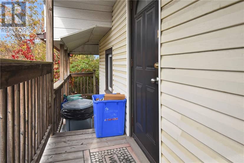 426 Elm Street — photo 34 of 40