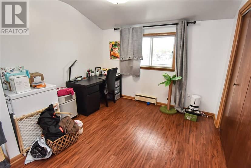 426 Elm Street — photo 5 of 40