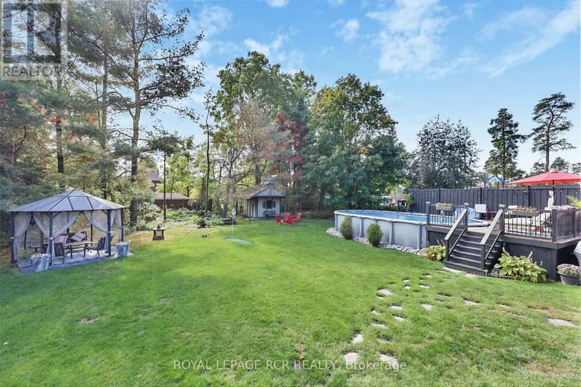 11 Fisher Drive — photo 36 of 40