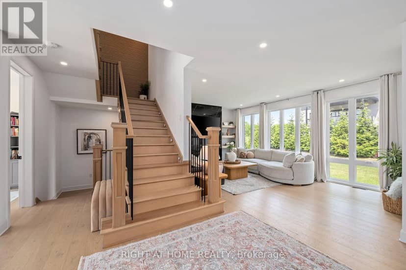 372 Manhattan Drive, London South, photo 4