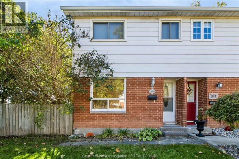 106 Wedgewood AVENUE, Chatham