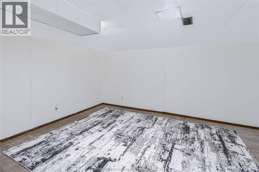 106 Wedgewood AVENUE — photo 14 of 19