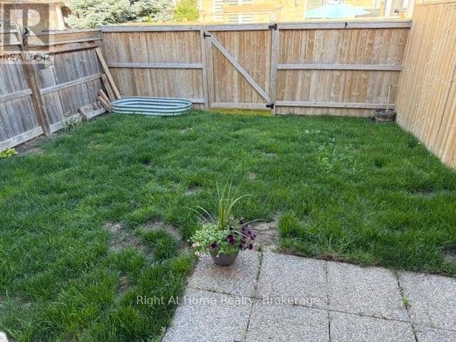 11 White Star Lane — photo 17 of 17