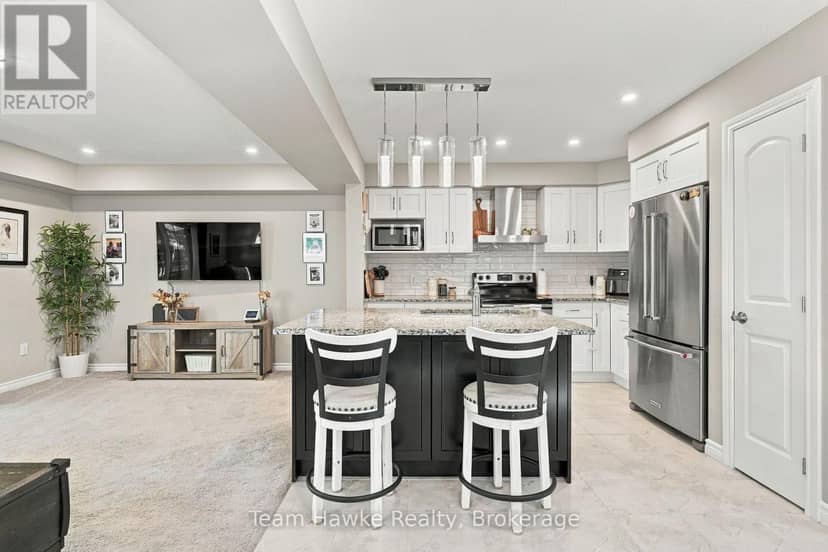 952 Cook Drive — photo 12 of 40