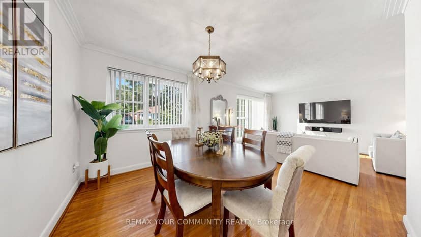 487 Hounslow Avenue — photo 11 of 40