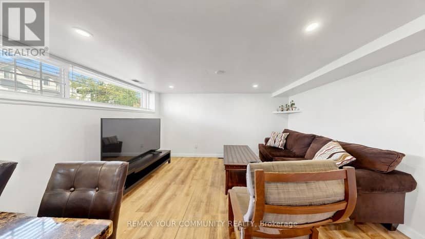 487 Hounslow Avenue — photo 30 of 40