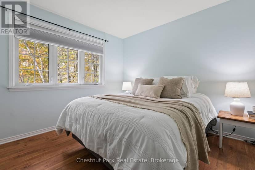 26 Helen Street — photo 22 of 40