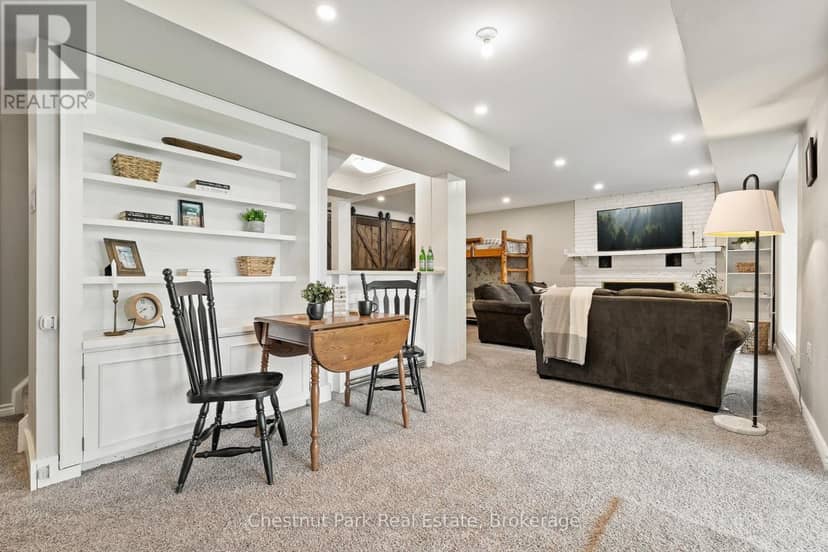 26 Helen Street — photo 25 of 40