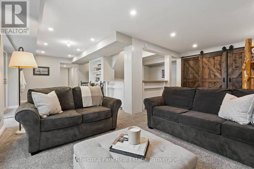 26 Helen Street — photo 27 of 40