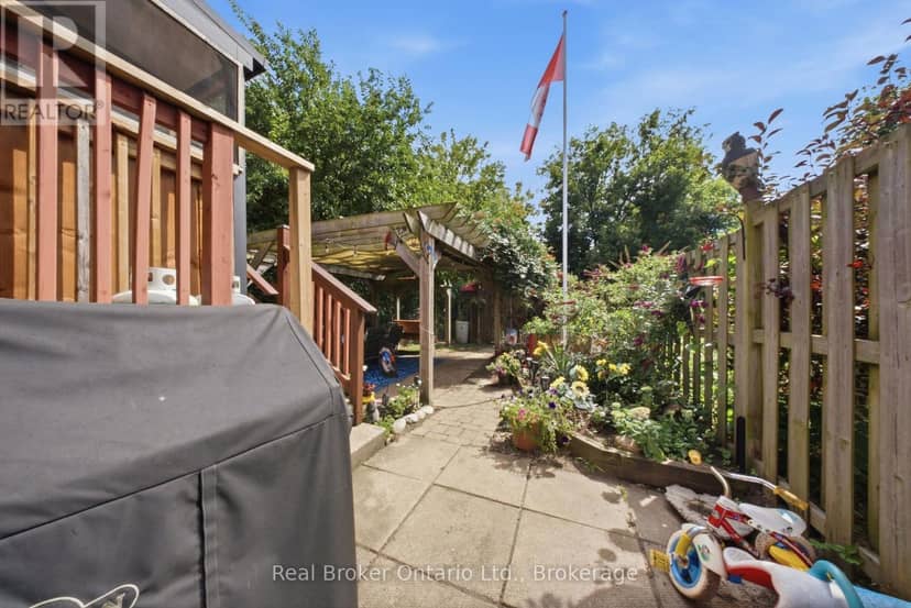 69 Arthur Street — photo 27 of 40