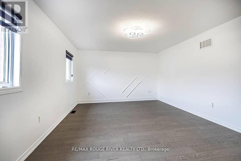 10 Moses Crescent — photo 22 of 40