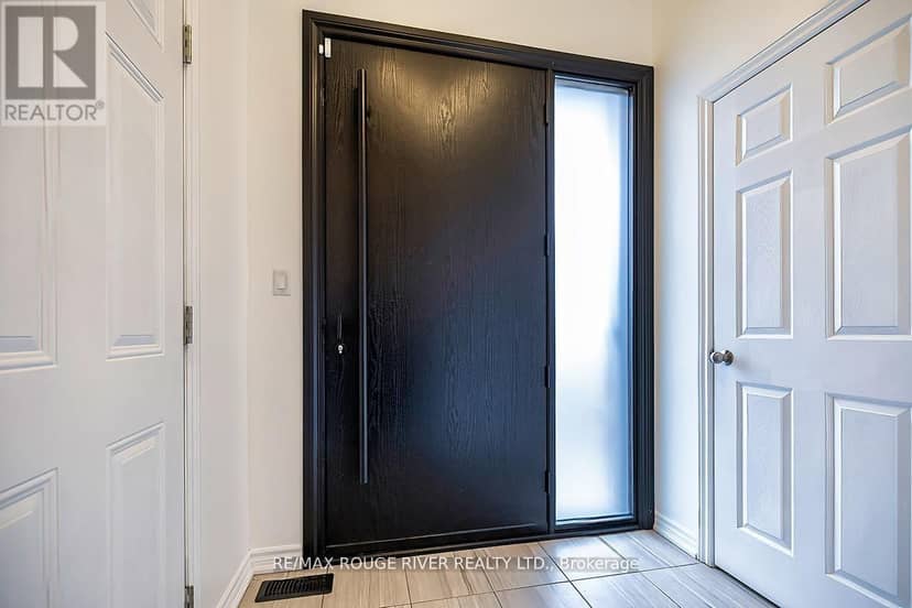 10 Moses Crescent — photo 4 of 40