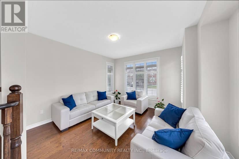 58 Garrardview Street, Ajax, photo 4