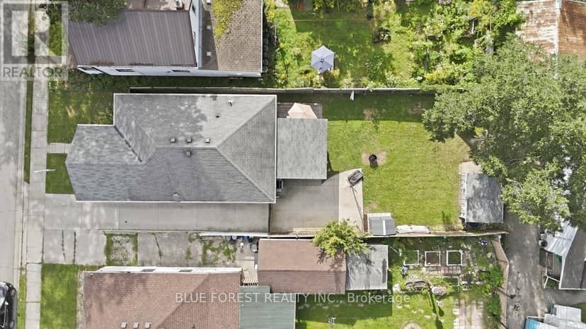 8 Edna Street — photo 33 of 40