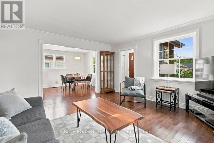 8 Edna Street, London South, photo 6