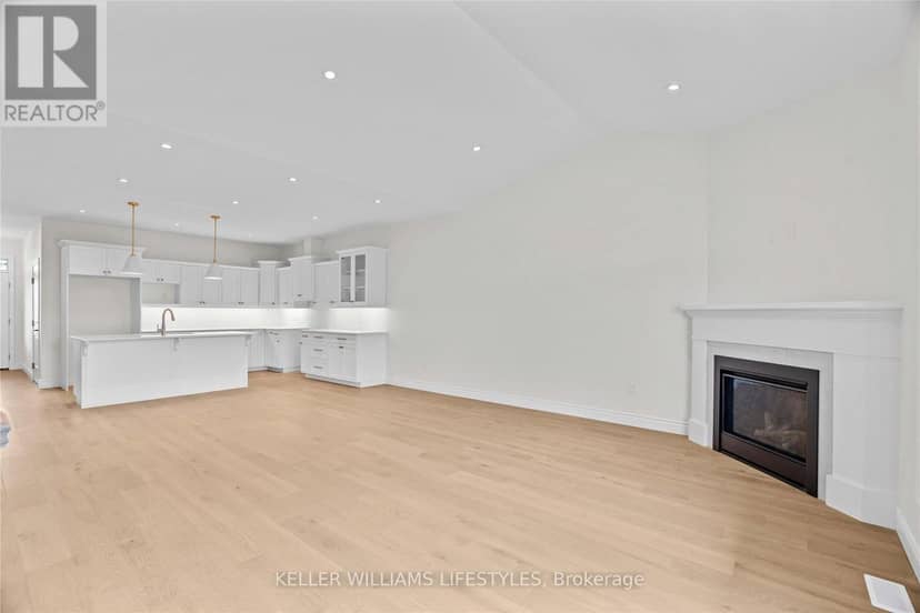 110 Leneve Street — photo 14 of 40