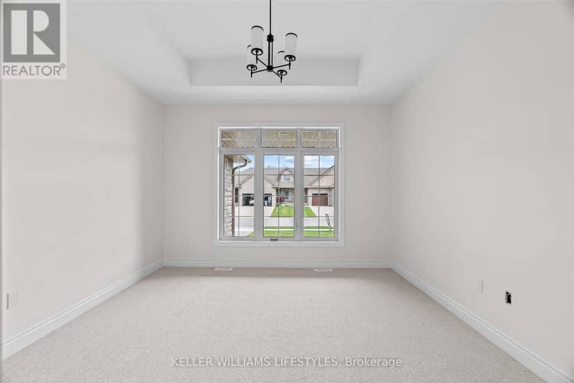 110 Leneve Street — photo 19 of 40