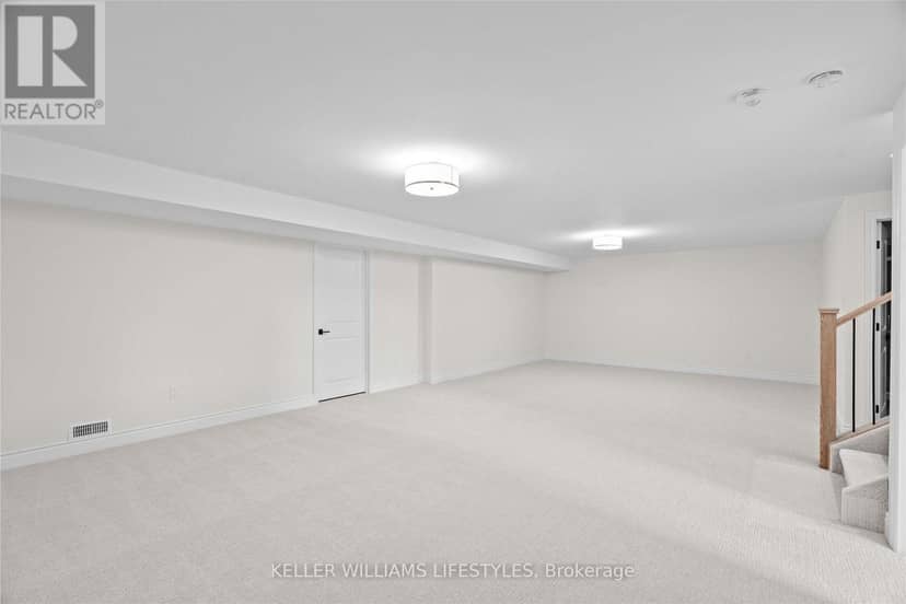 110 Leneve Street — photo 31 of 40