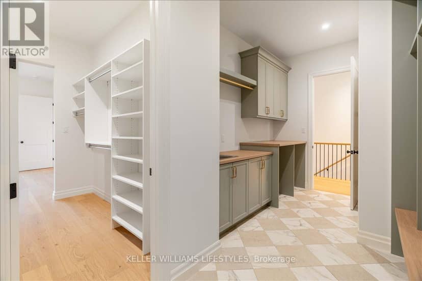 126 Fraser Crescent — photo 30 of 40