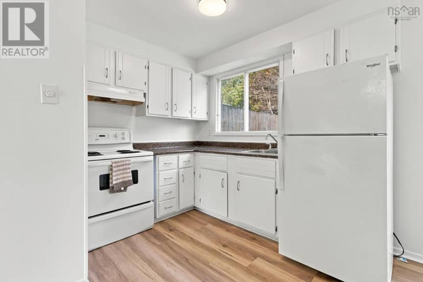 36 Regal Road — photo 13 of 40