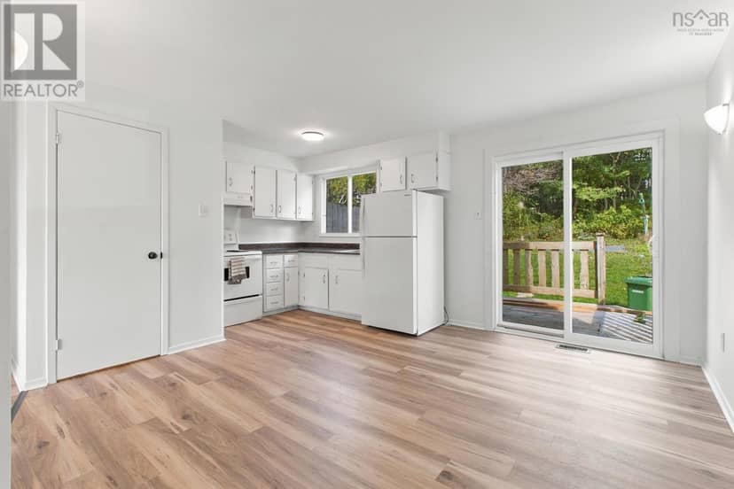36 Regal Road — photo 12 of 40