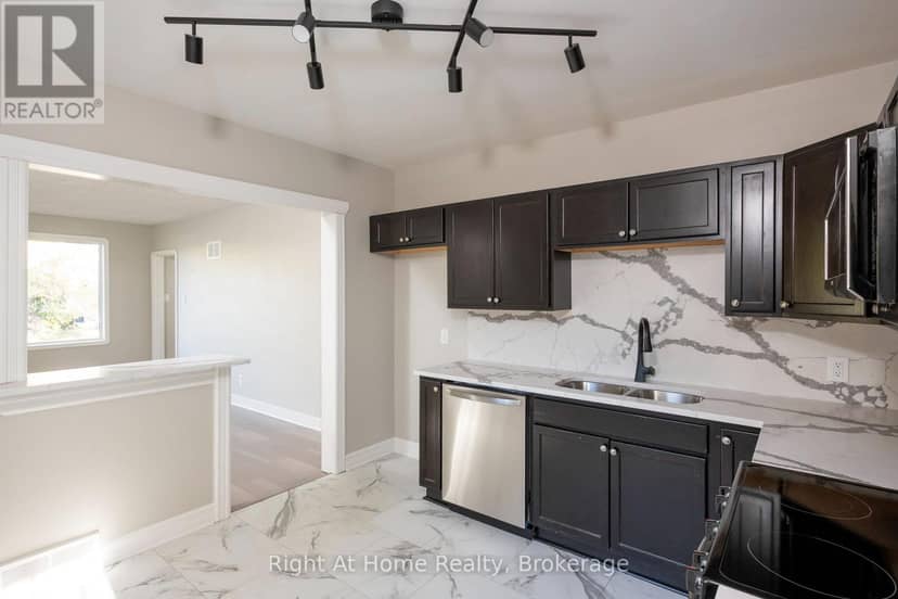 163 McKibbin Street — photo 16 of 40