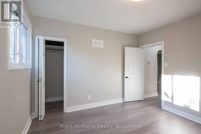 163 McKibbin Street — photo 27 of 40