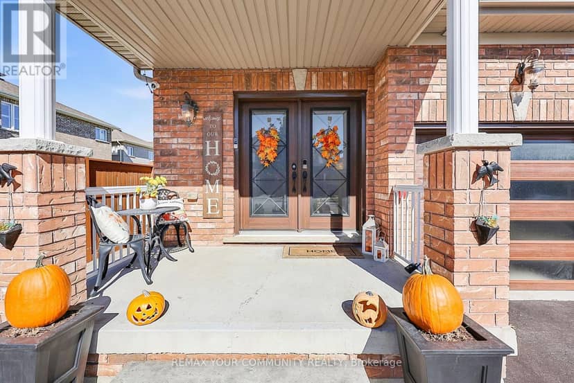 161 Richardson Crescent — photo 3 of 40