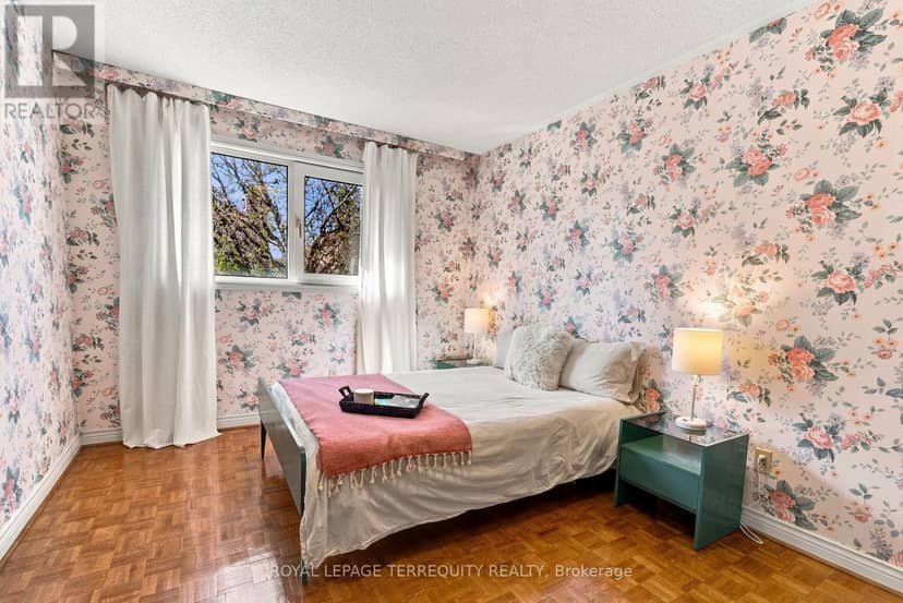 8 Mallory Avenue — photo 29 of 40
