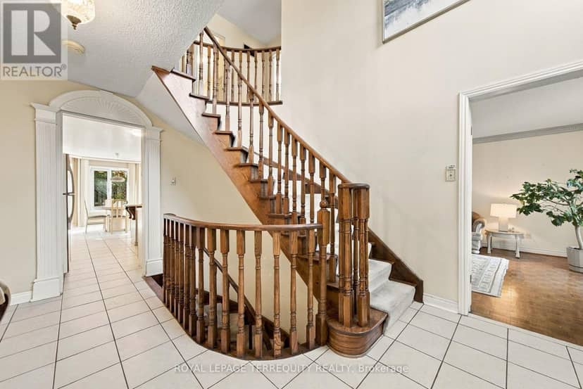 8 Mallory Avenue, Markham, photo 6