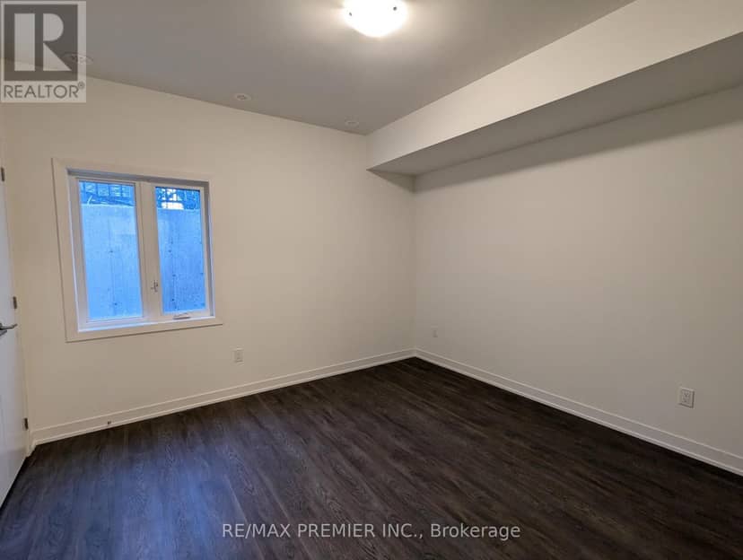 509 - 9 Steckley House Lane — photo 14 of 18