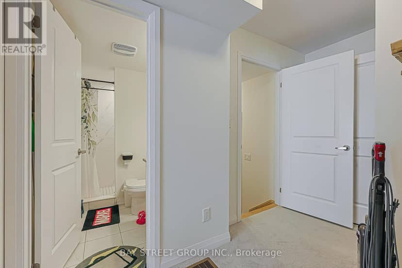 44 Seine Lane — photo 37 of 40