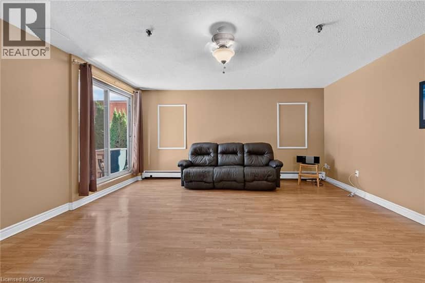 3955 PORTAGE Road Unit# 103 — photo 10 of 40