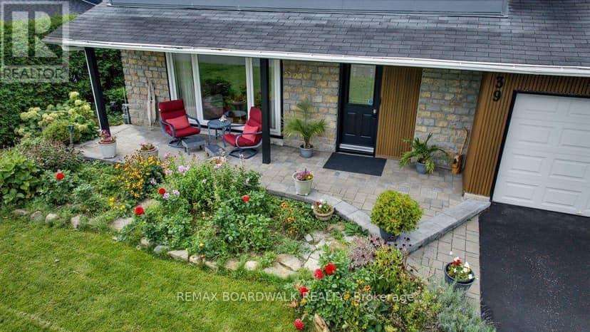 39 Welkin Crescent — photo 4 of 40