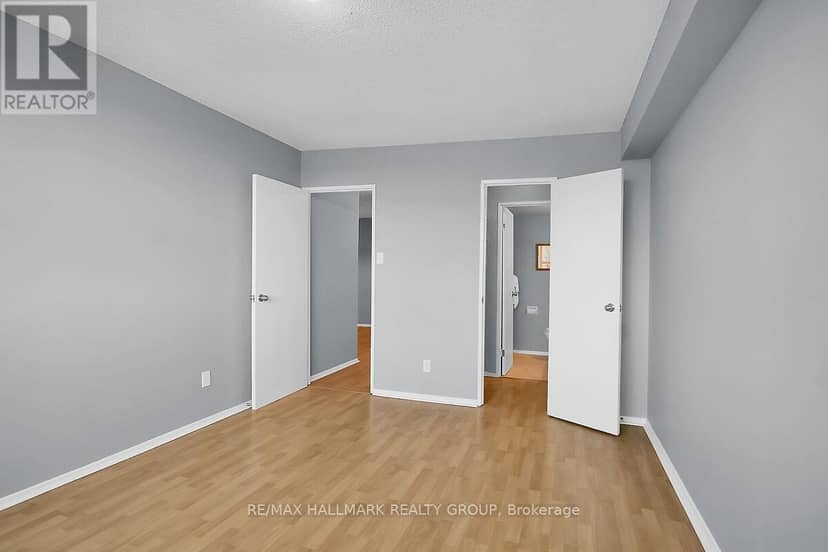 704 - 555 Brittany Drive — photo 16 of 31