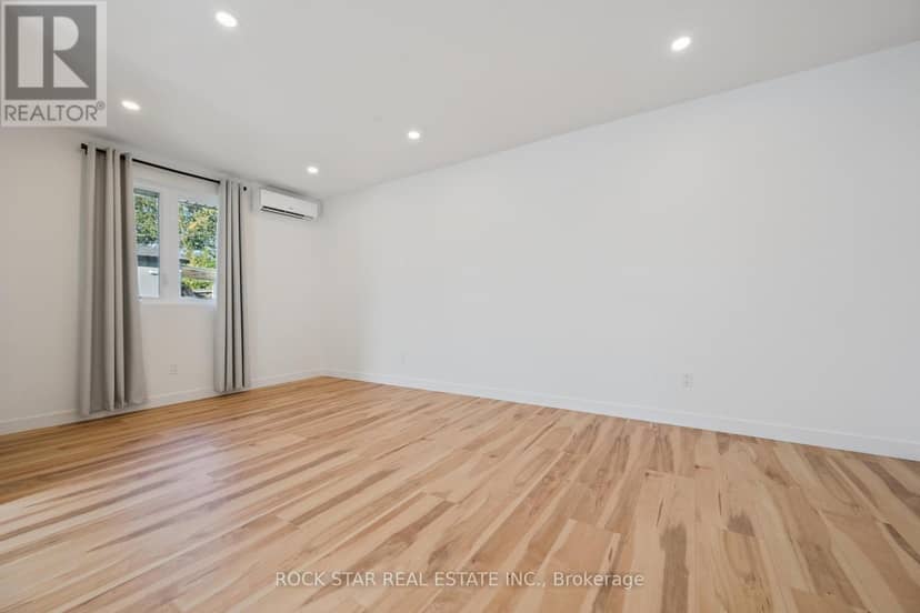 20 Braeburn Avenue — photo 34 of 40