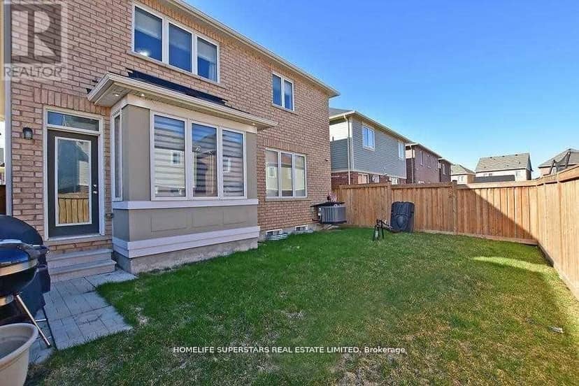 63 Enford Crescent — photo 37 of 37