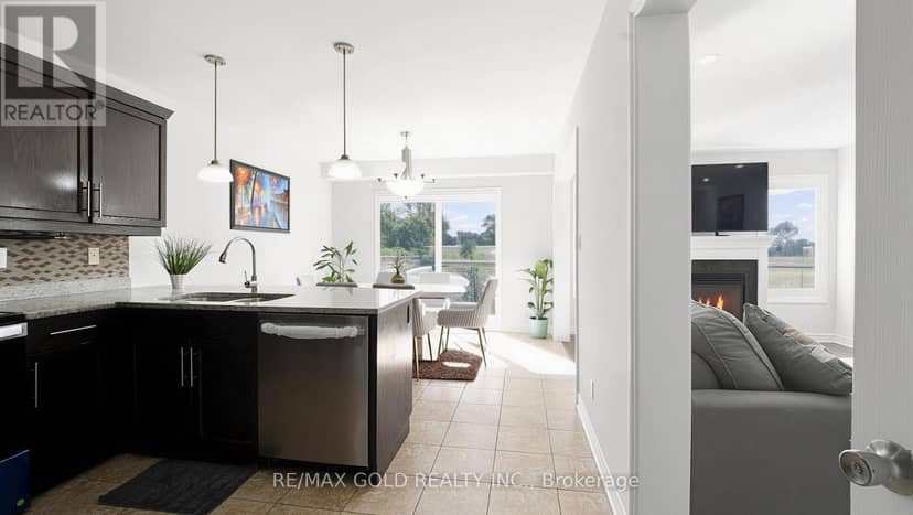 8596 Milomir Street — photo 9 of 40