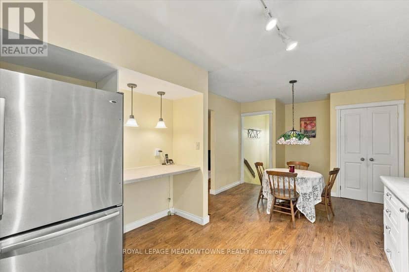 137 Orchard Drive — photo 14 of 40