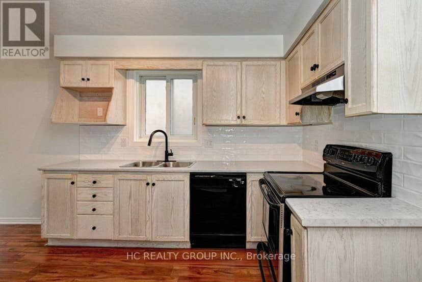 271 Resurrection Drive — photo 15 of 40
