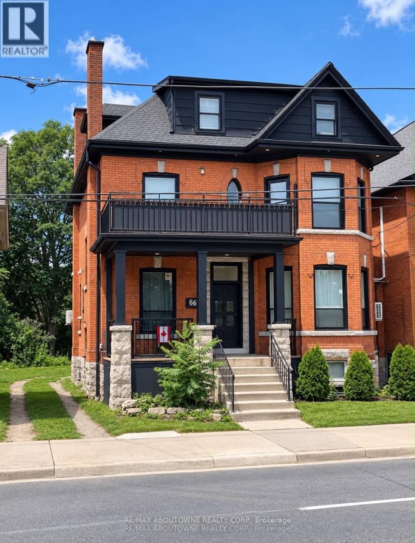 66 Wellington Street S — photo 1 of 40