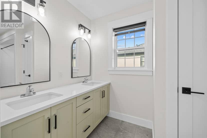 40 Samantha Lane — photo 19 of 40