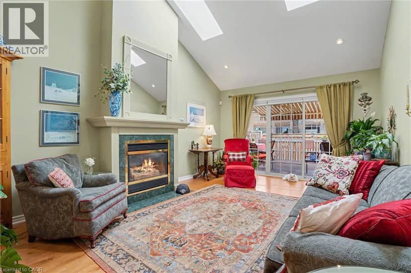 1275 STEPHENSON Drive Unit# 6 — photo 9 of 40