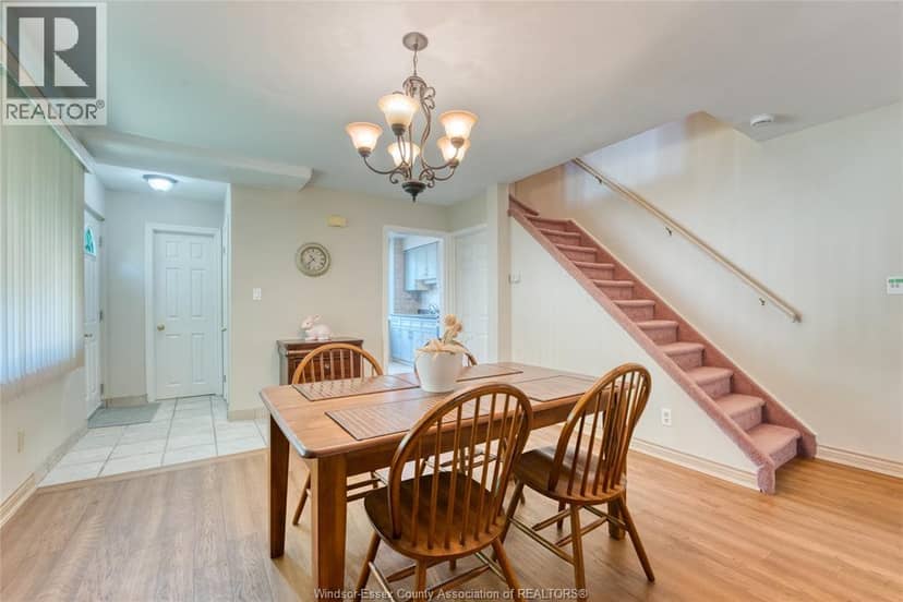 8402 LITTLE RIVER Unit# 7 — photo 14 of 36