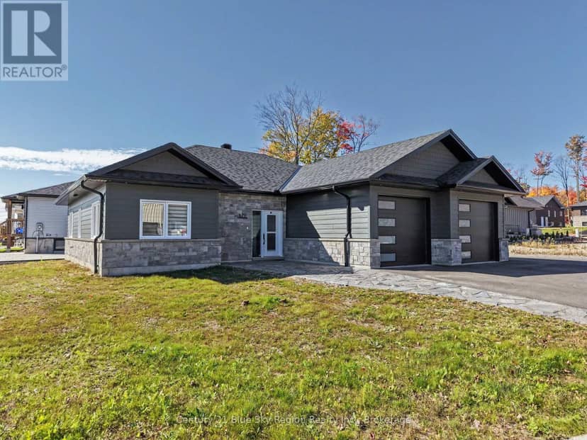 178 Carmichael Drive, North Bay, photo 2