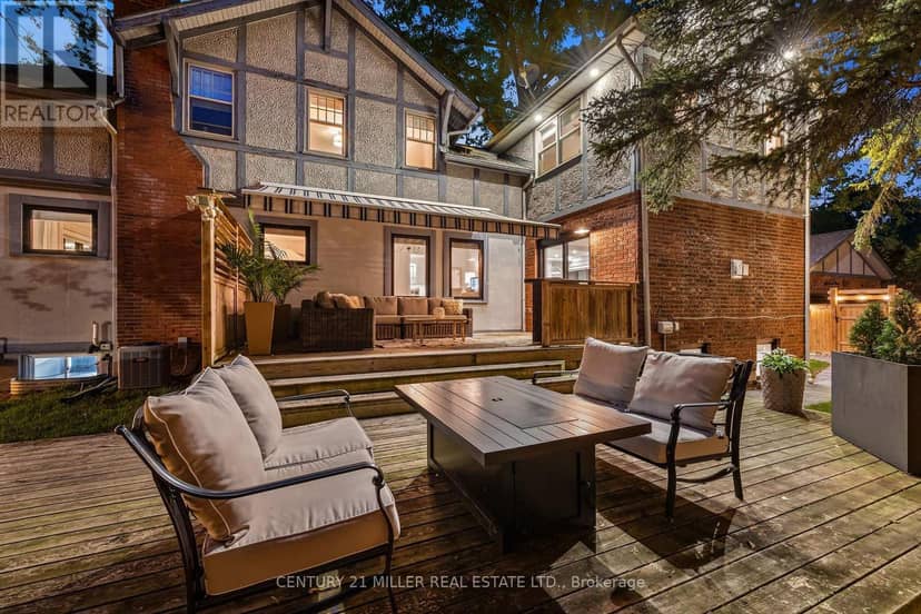 139 Allan Street — photo 32 of 39