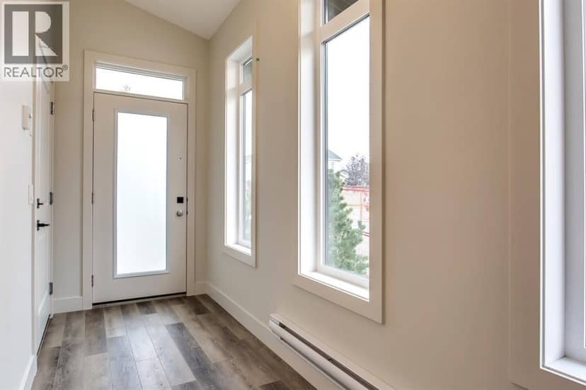 259 Royal Elm Road NW, Calgary, photo 3