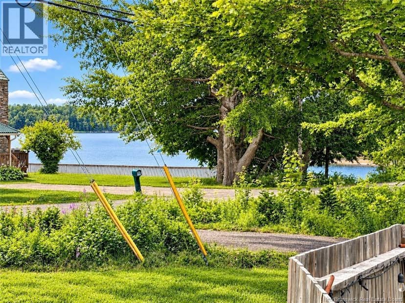 43 South Shediac River Rd — photo 3 of 16