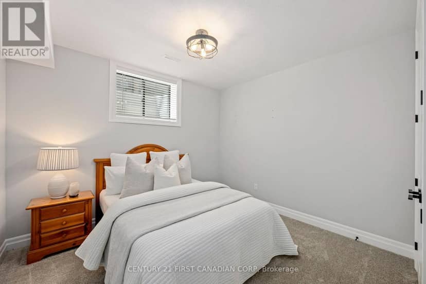 126 Aspen Circle — photo 24 of 33